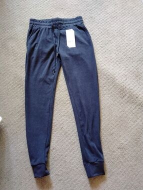 NWT Womens BSP Black Joggers, Size M